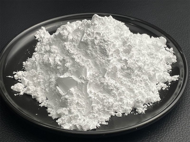 在河南兴亚能源有限公司，我们经常被问到一个问题：“氧化铝与铝到底有什么关系？”